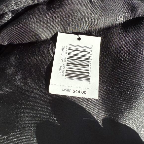 Vera Bradley Travel Cosmetic Bag Black White Paisley NWT - Picture 5 of 7